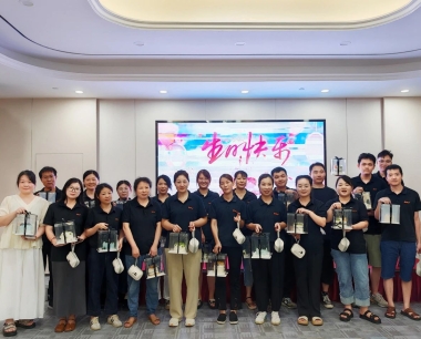 英诺科技2024第二季度员工生日会
